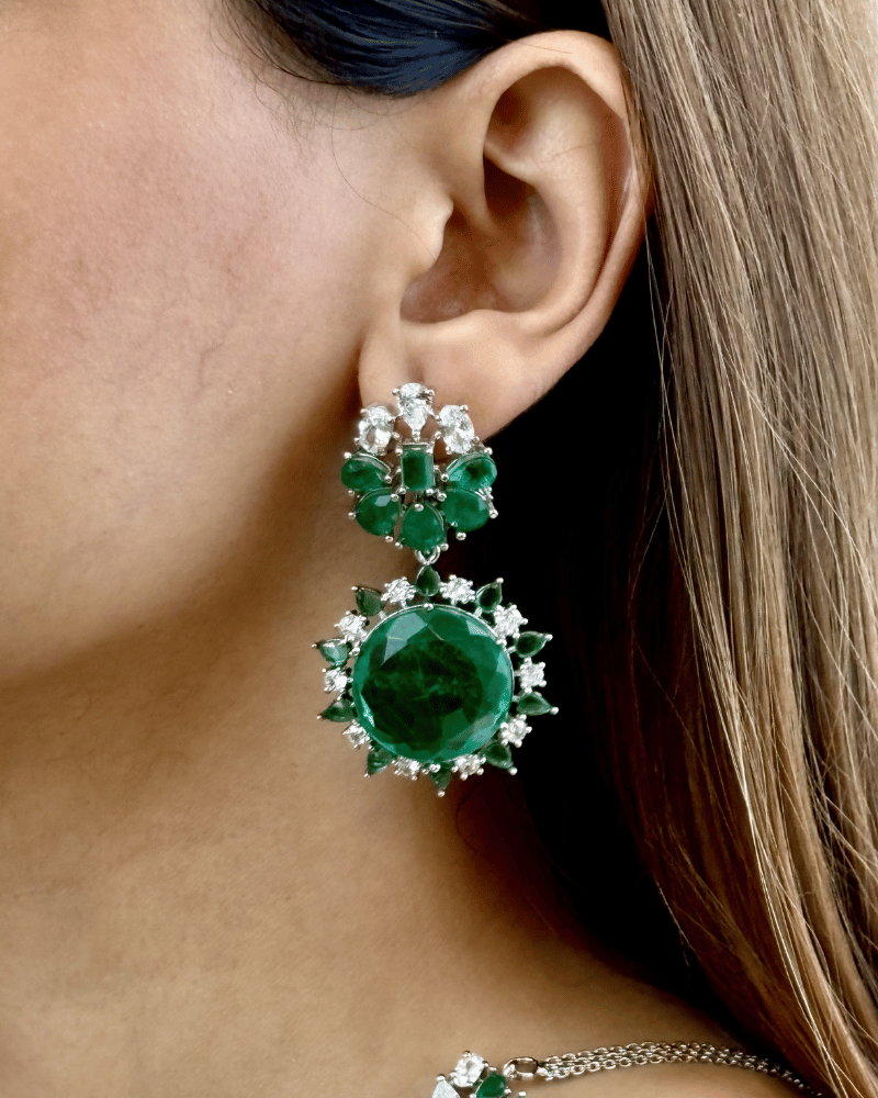 Emerald Medallion Diamond Haar