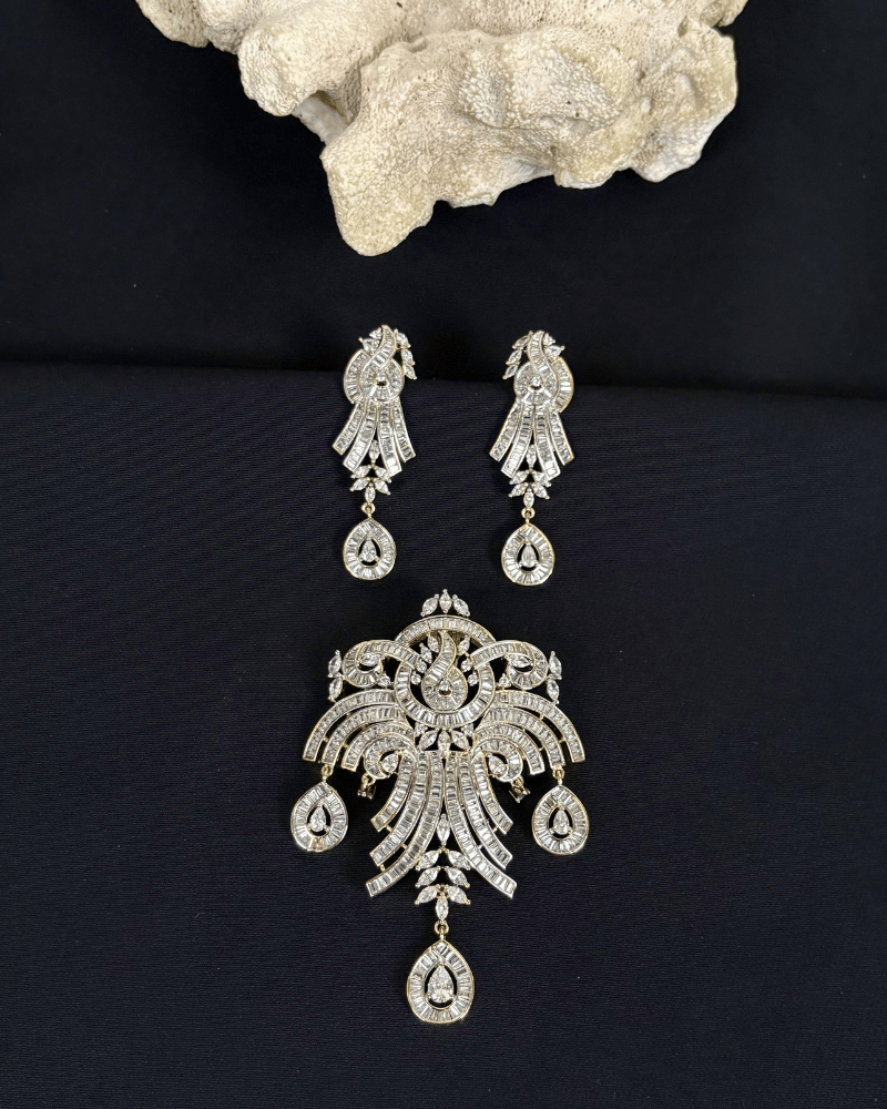 Imperial Fountain Drop Pendant Set | Big Size | Screw Back