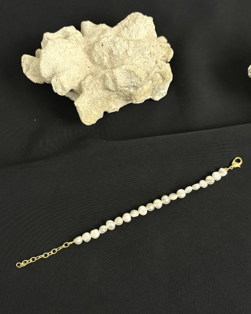 Maison Pearl Line Bracelet | Openable | Free Size | Adjustable