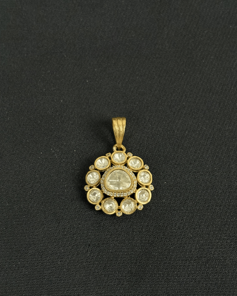 Ivara Moissanite Pendant Set | Screw Back | 18K Gold Plating