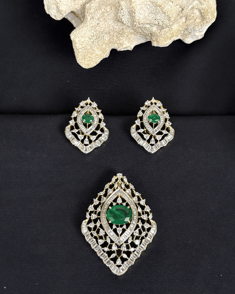 Royal Emerald Diamond Pendant | Big Size | Screw Back