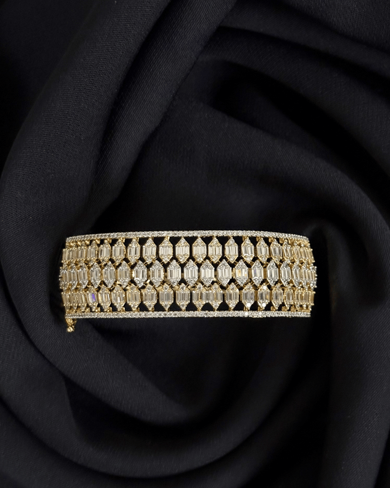 Noor Choki Stones Diamond Kada | Openable