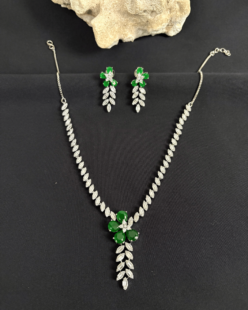 Imperial Leaf Emerald Diamond Necklace