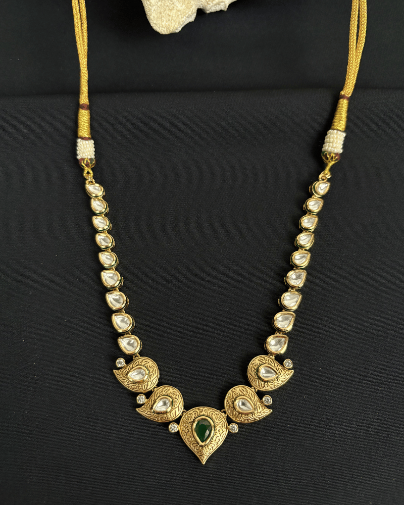 Emerald Grace Kundan Necklace | Mint Work