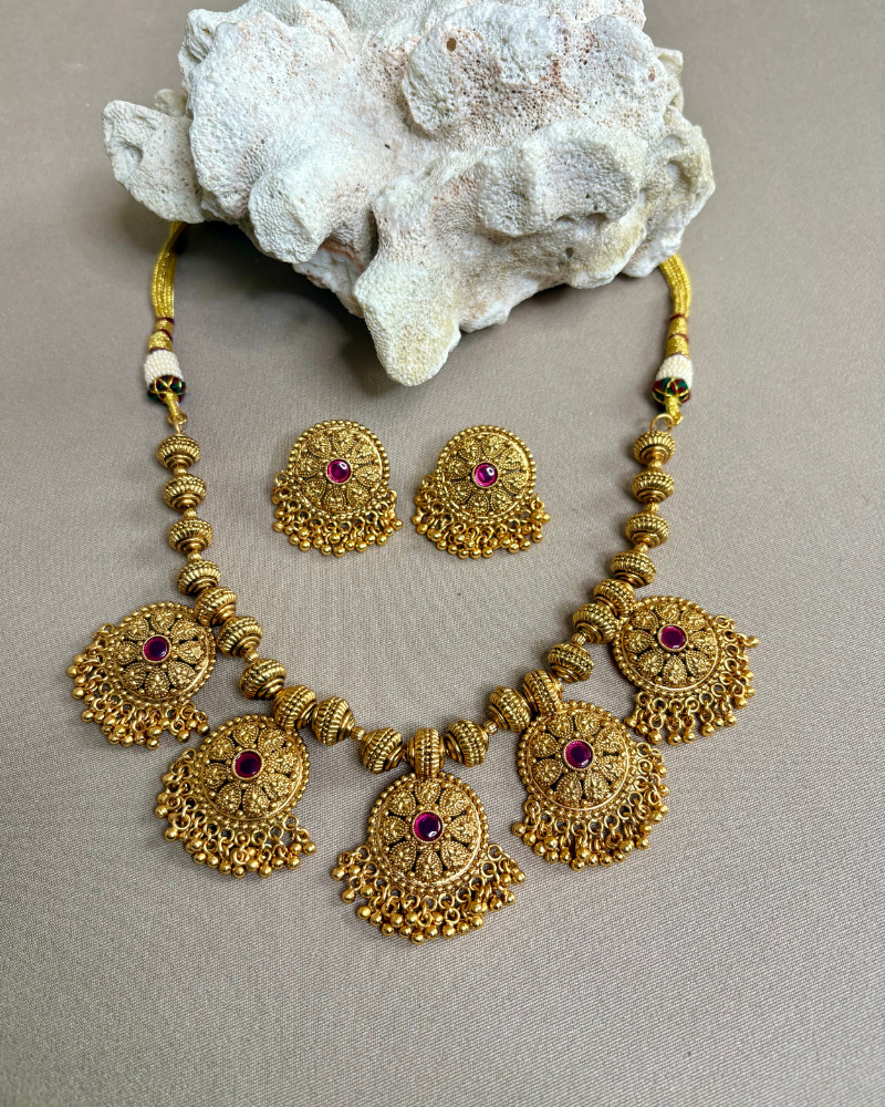 Maharani Golden Necklace