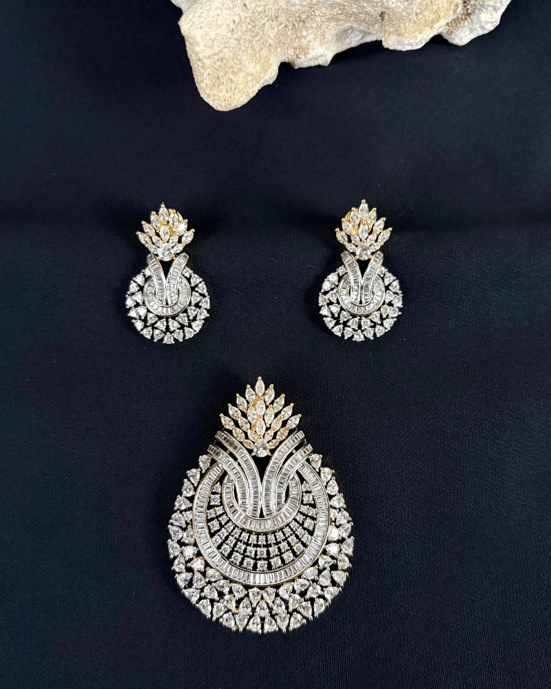 Riyasat Paisley Diamond Pendant Set | Big Size
