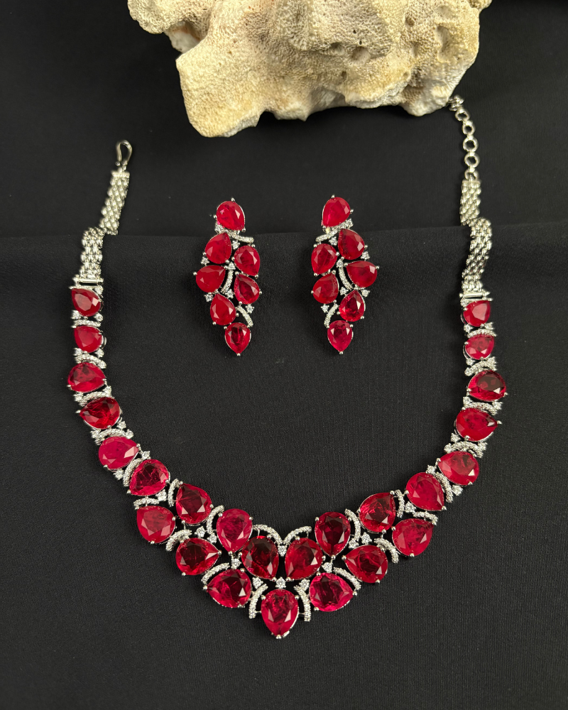 Rubaya Royale | 18K White Gold Plating