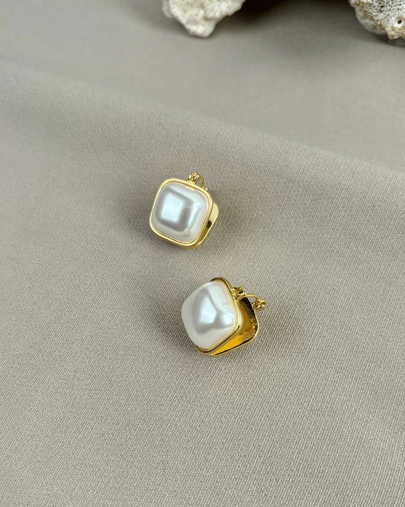 Pearl Earrings