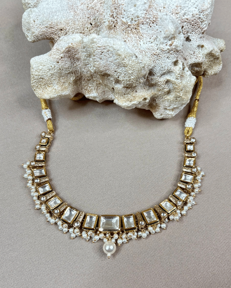 Single Line Kundan Necklace | Square Shape
