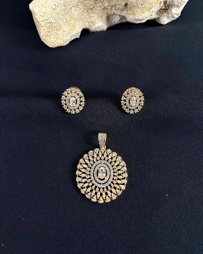 Classic Diamond Pendant Set