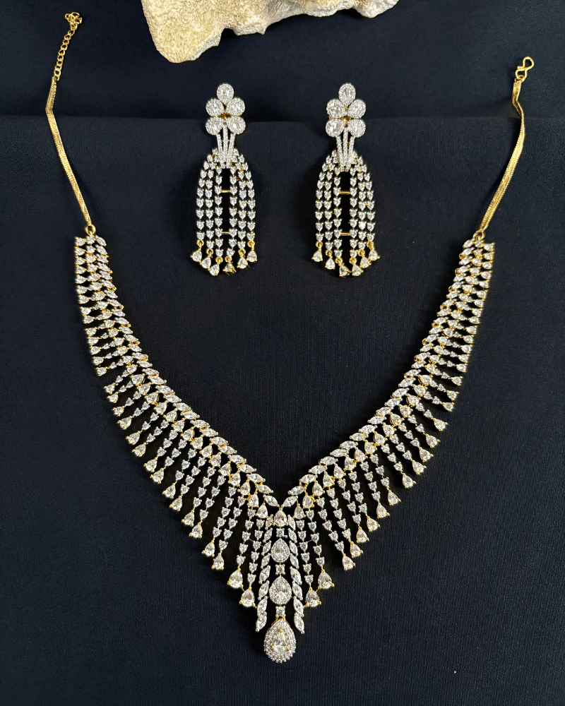 Sheesh Mahal Diamond Necklace
