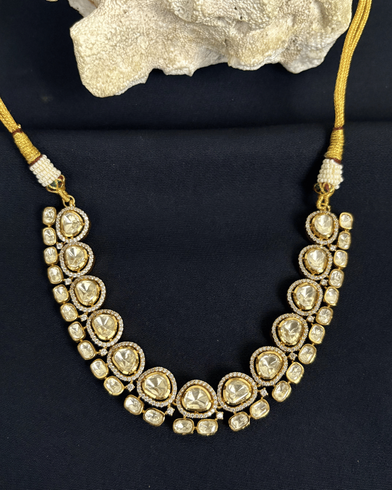 Meenakshi Moissanite Haar | Screw Back | 18K Gold Plating