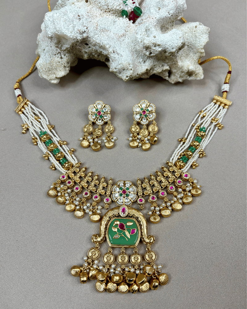 Rajmohini Rajwada Haar