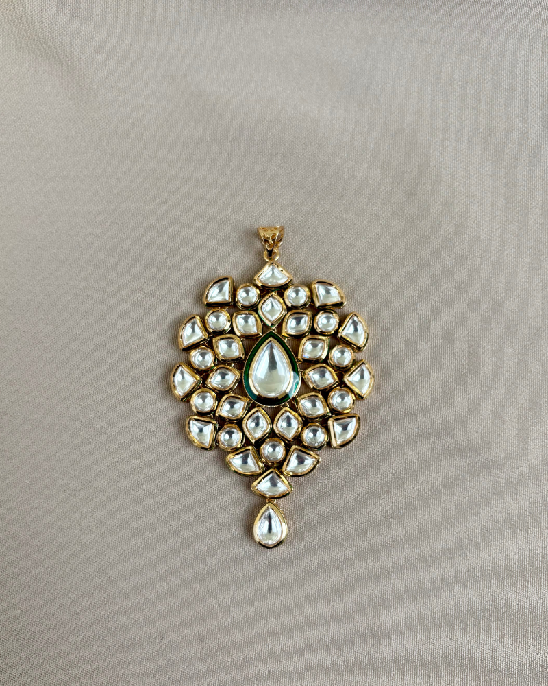 Anaya Teardrop Kundan Pendant Set | Big Size