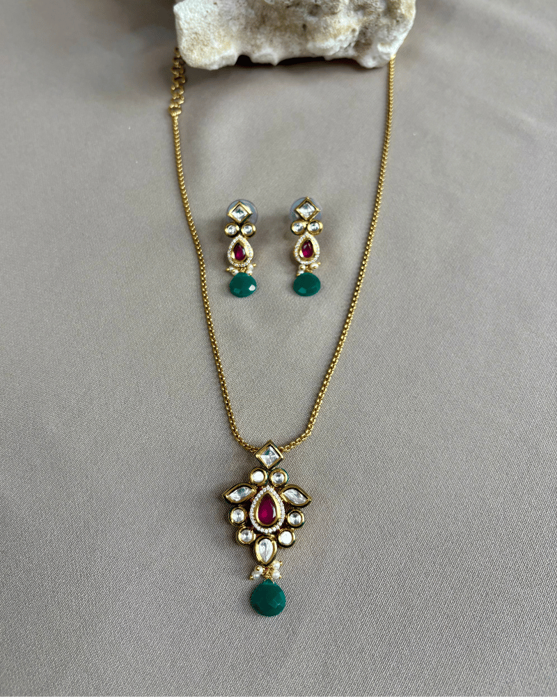 Elisha Kundan Pendant | 18K Gold Plating