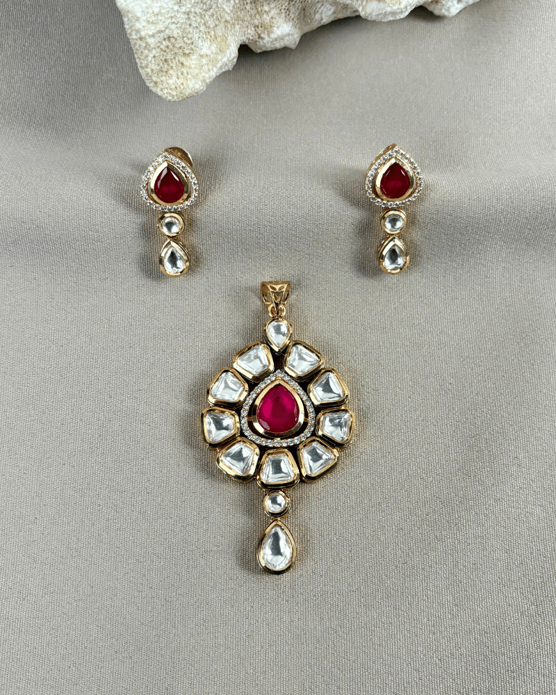 Rubaya Kundan Pendant Set