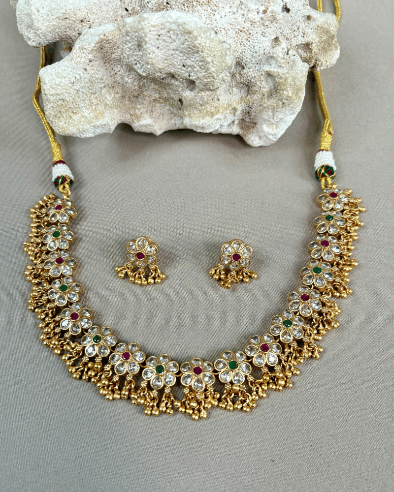 Reverse AD Floral Necklace