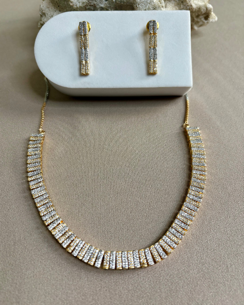 Diamond Shine Necklace