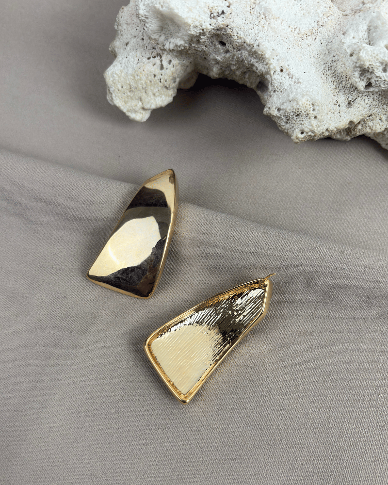 Lumi Drop Earrings