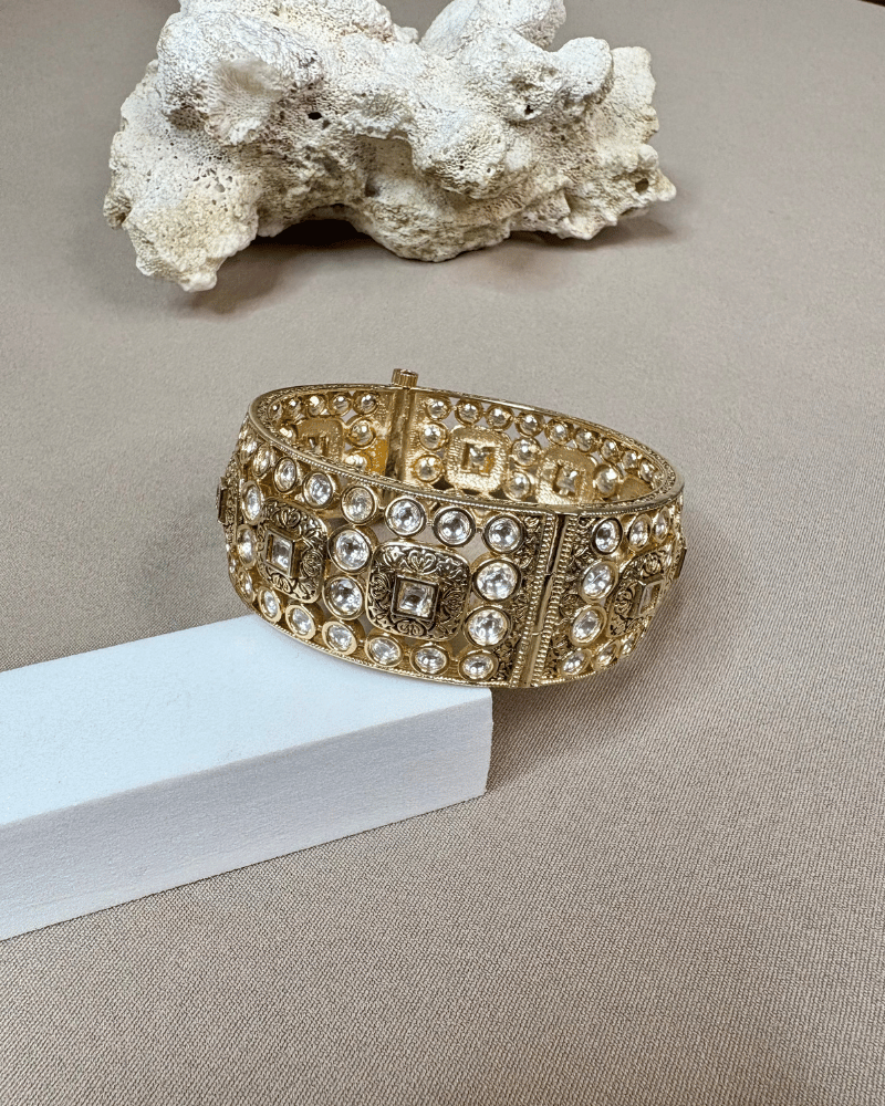 Mewar Rani Sa Kundan Bangle In Mint Work | 18K Gold Plating