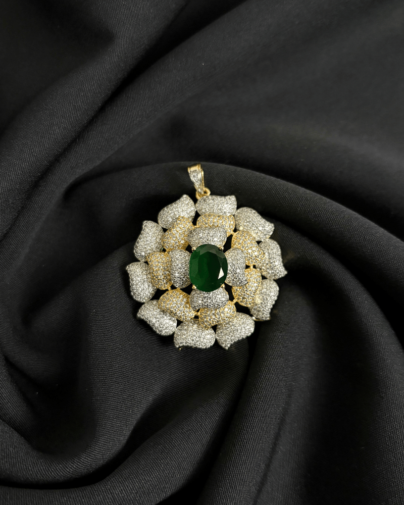 Emerald Kamal Diamond Pendant | Big Size