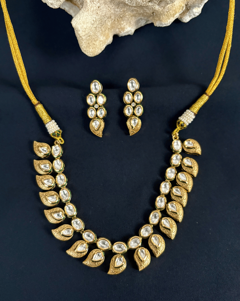 Gulnaar Kundan Necklace