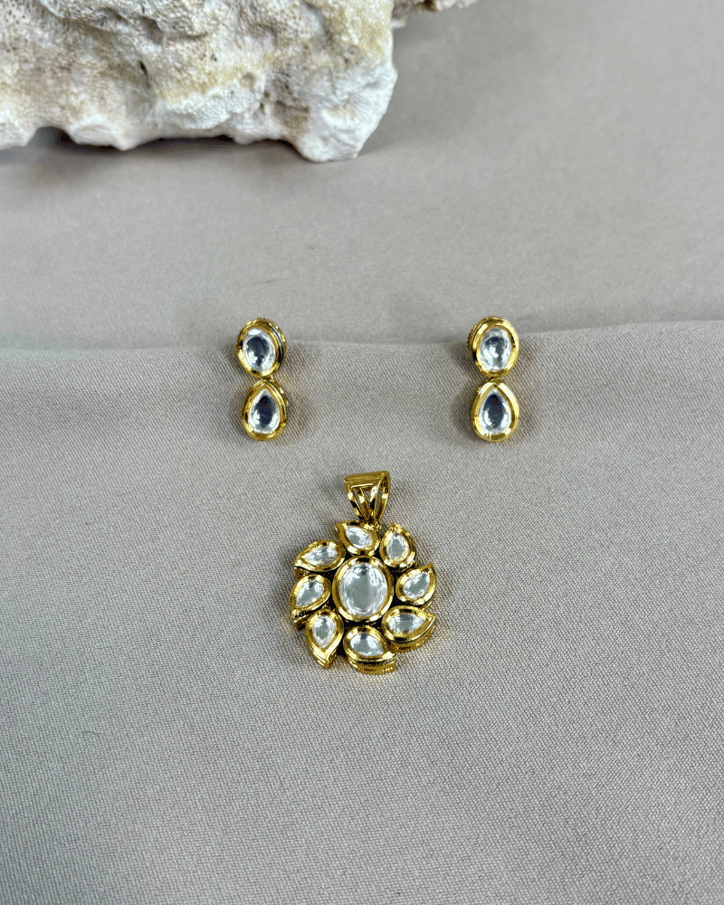 Surya Kundan Pendant