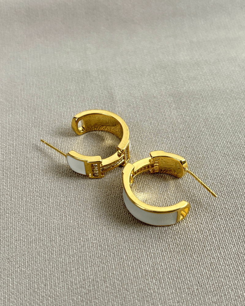 Ivory Hoops