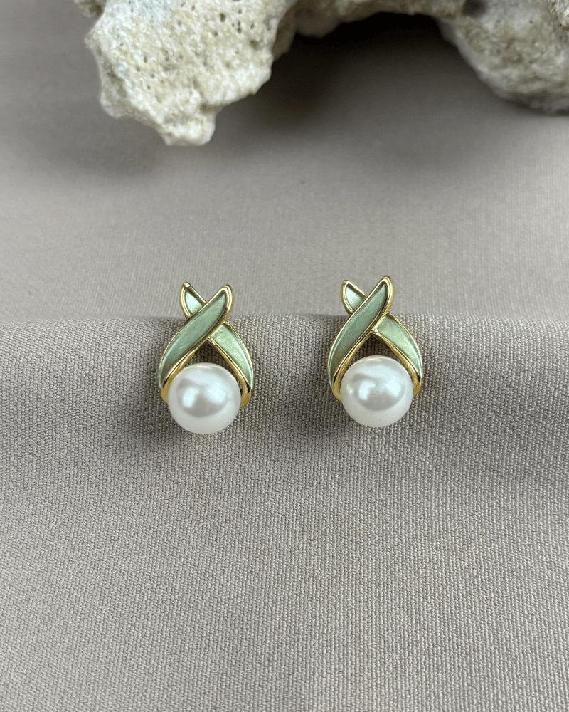 Mint Leaf Pearl Earrings