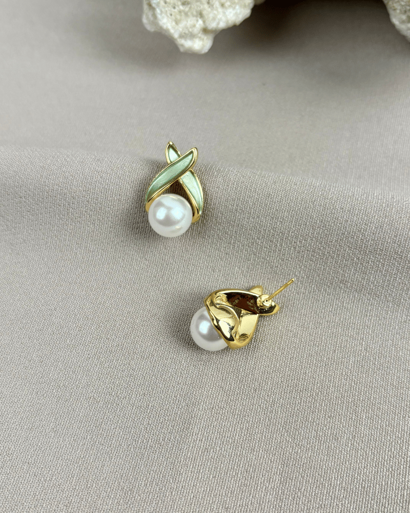 Mint Leaf Pearl Earrings