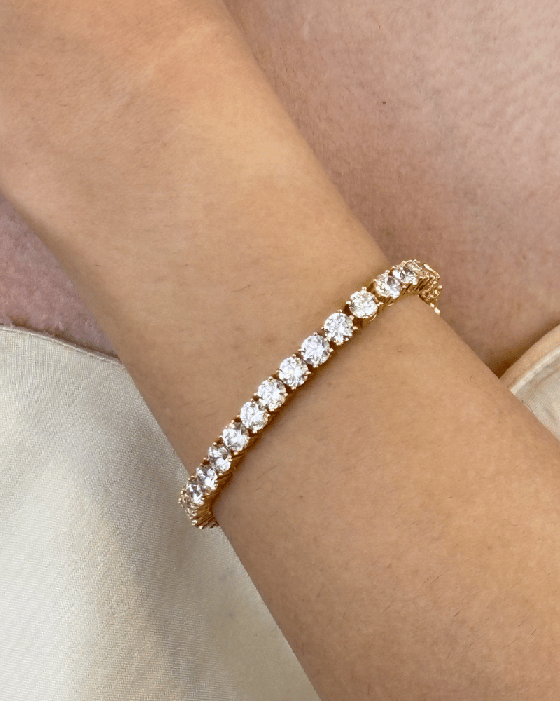 1.5 Pointer Tennis Bracelet | Gold Plaing