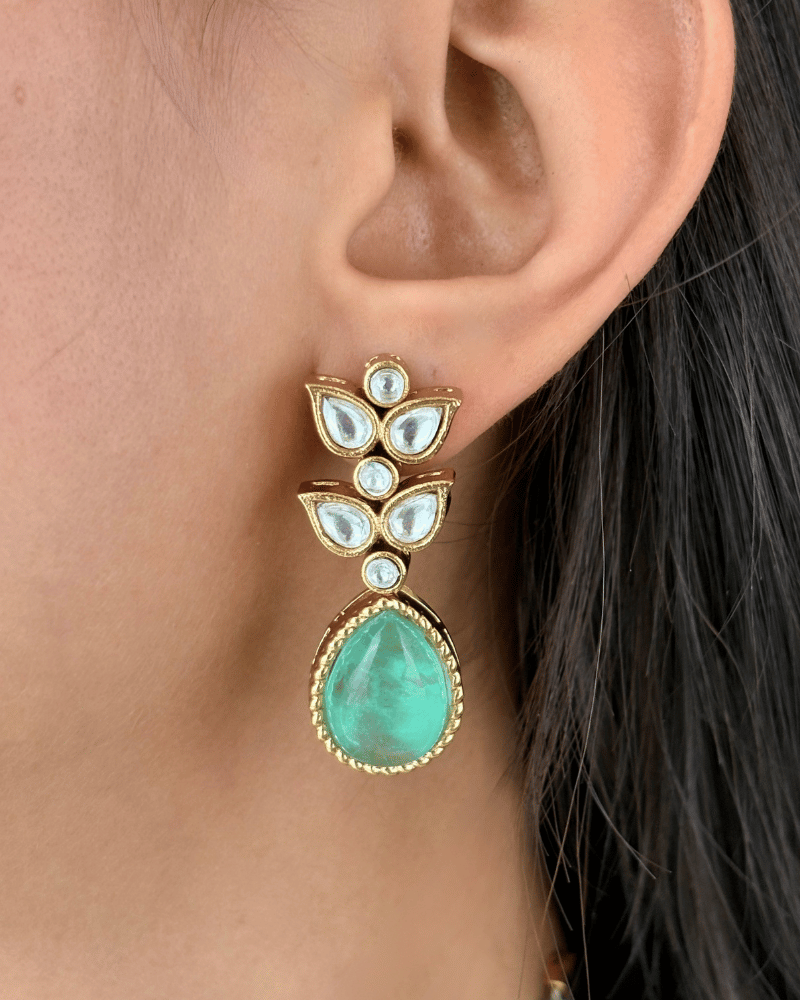 The Mewar Emerald Royale Haar | 18K Gold Plating