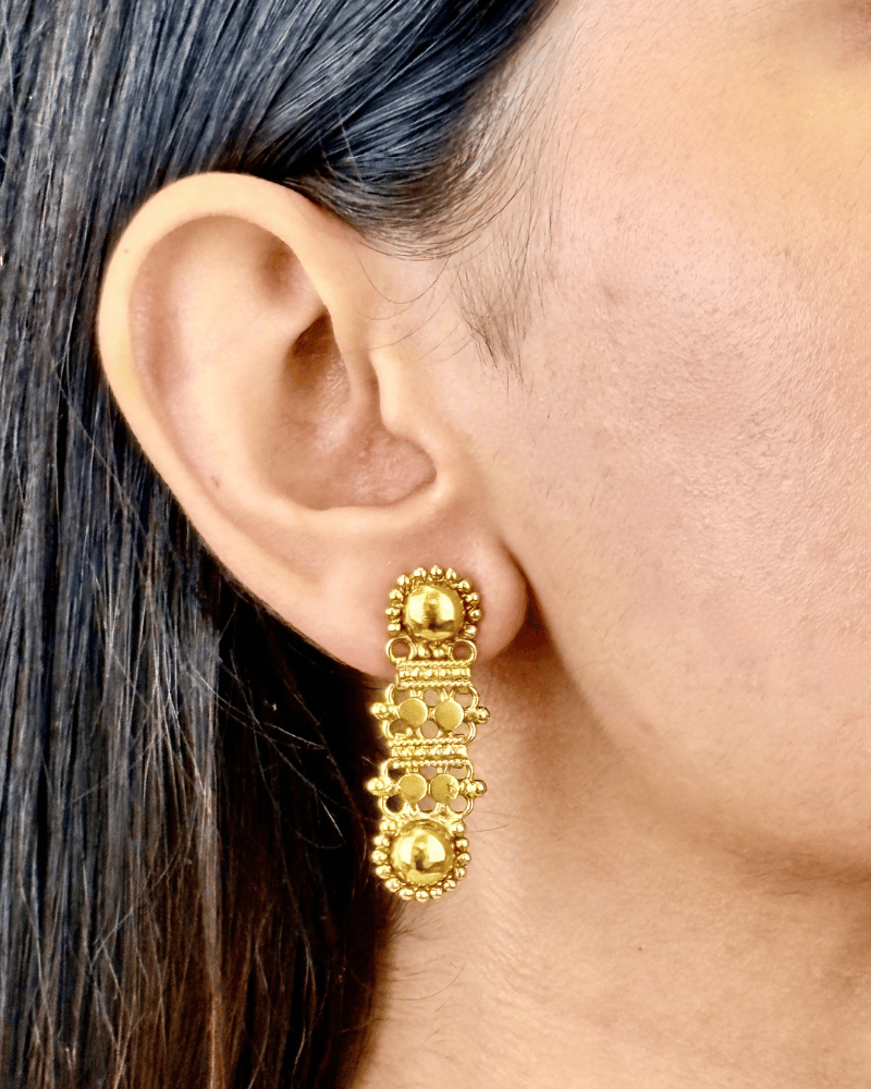 Nakshi Golden Long Haar