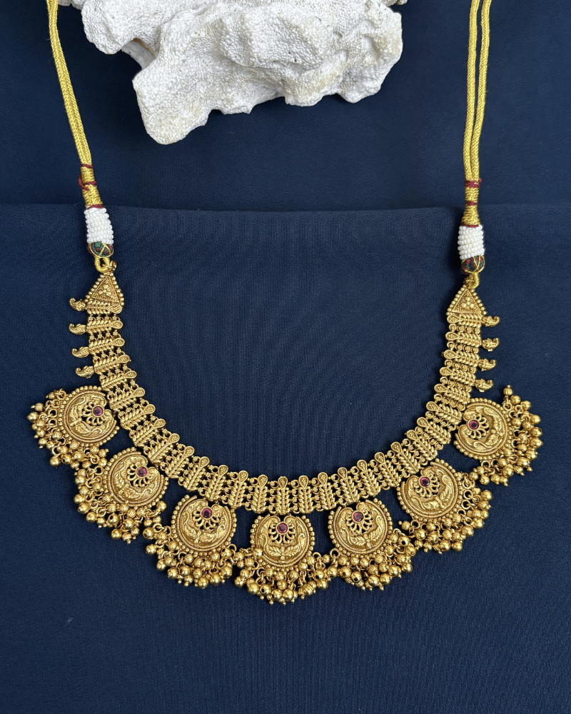 Mahalakshmi Rajsi Golden Haar | With Maang Tikka