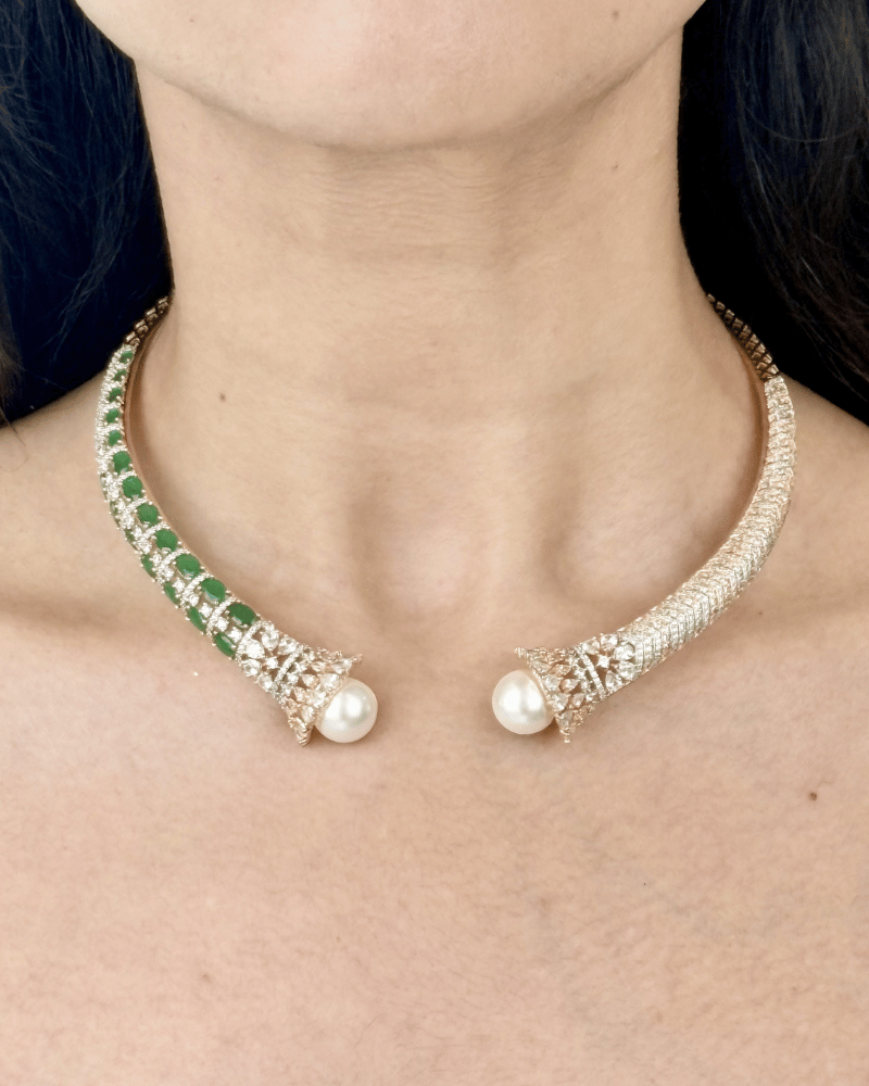 Rajrekha Emerald Pearl Hasli | 18K Gold Plating