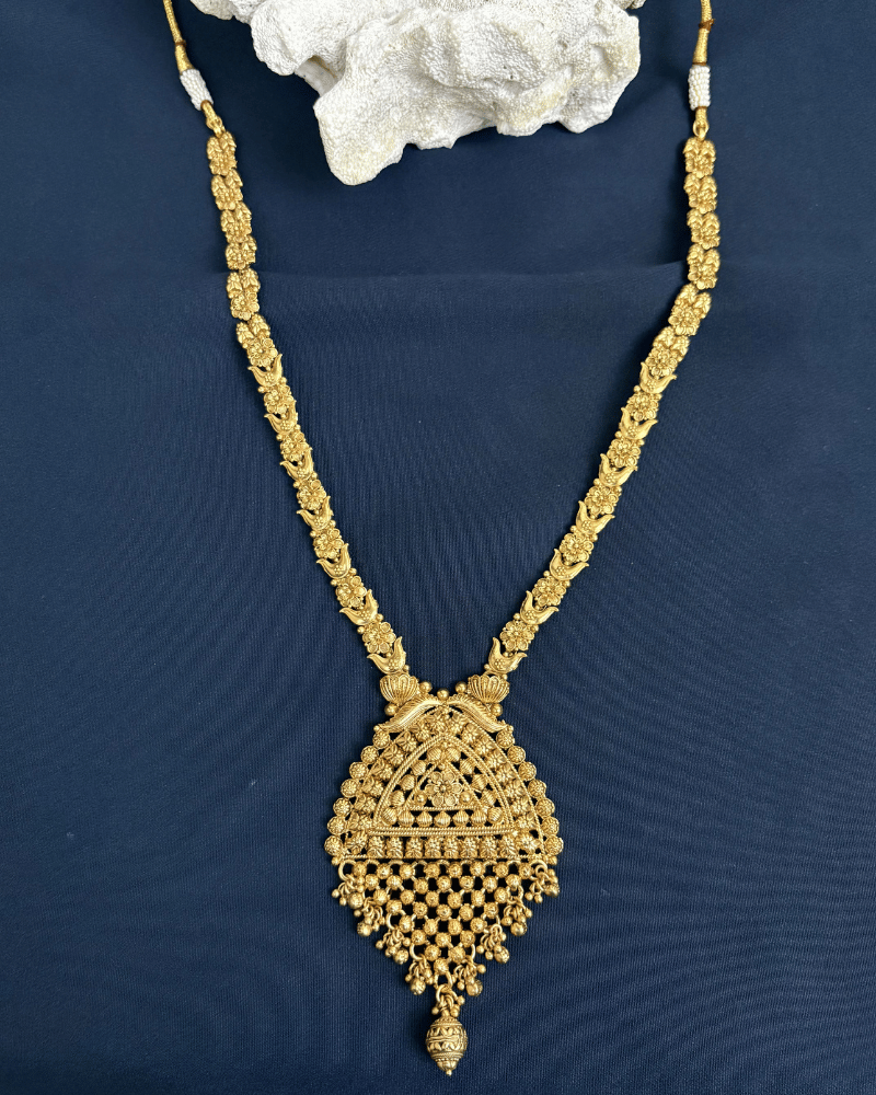 Swarn Mahal Long Golden Haar
